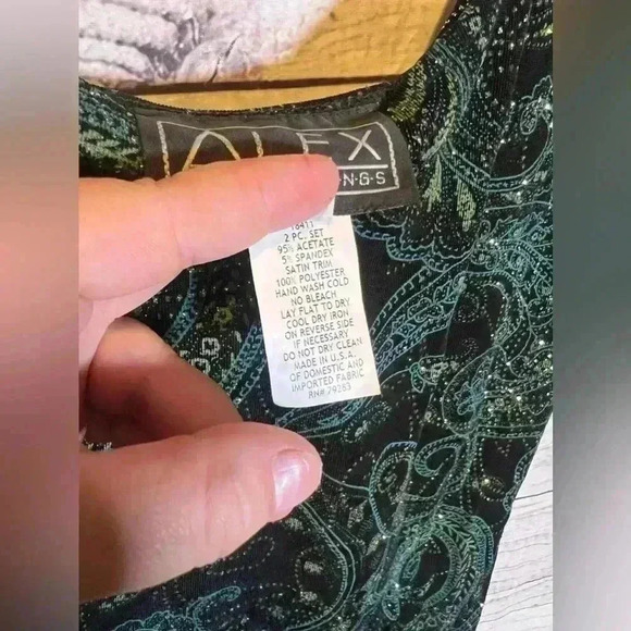 Alex Evening Vintage Paisley Glittering Top - Picture 3 of 7